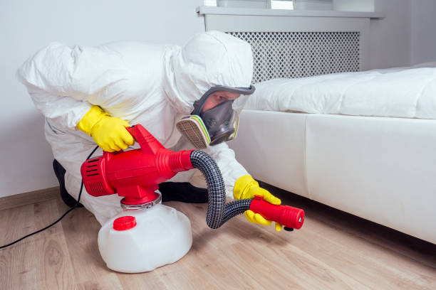 Best Mosquito Control Services  in West Des Moines, IA